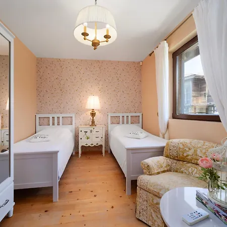 Villa Luxury 3-bedroom In Sozopolis With Sea View *