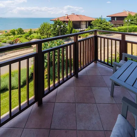 Villa Luxury 3-bedroom In Sozopolis With Sea View Szozopol