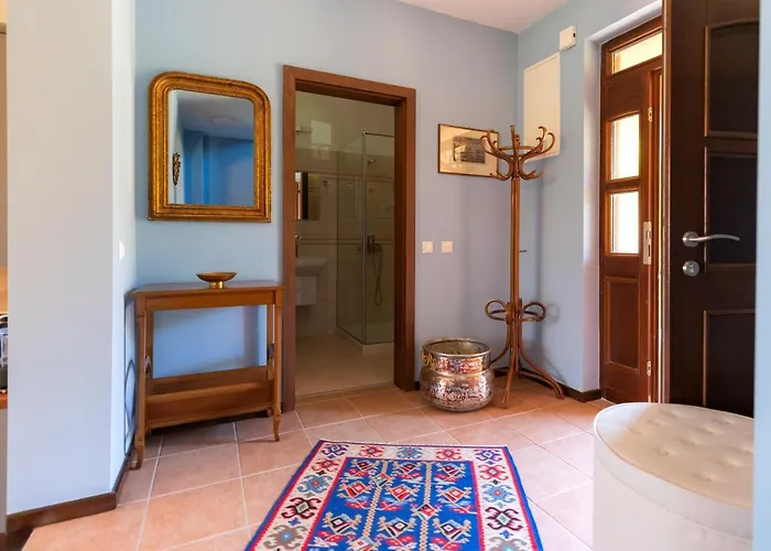 Villa Luxury 3-bedroom In Sozopolis With Sea View