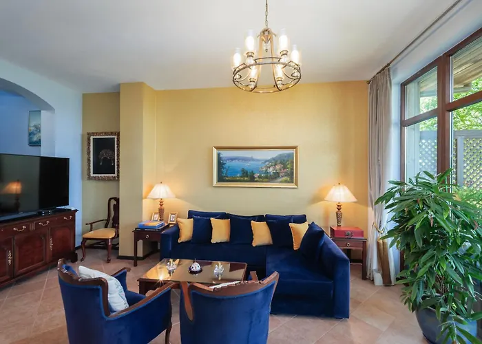 Luxury 3-bedroom In Sozopolis With Sea View Sozopol