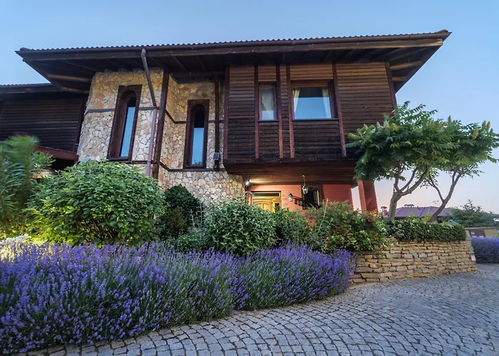 Luxury 3-bedroom In Sozopolis With Sea View Villa