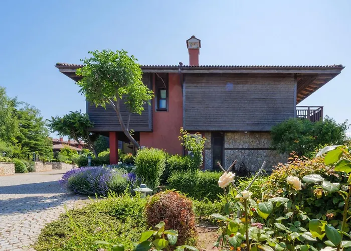 Luxury 3-bedroom In Sozopolis With Sea View Villa *